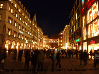 Foto Weihnachtsmarkt M�nchen Dr. Michael Populorum