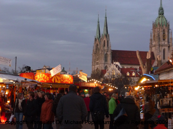 Foto Weihnachtsmarkt M�nchen Dr. Michael Populorum